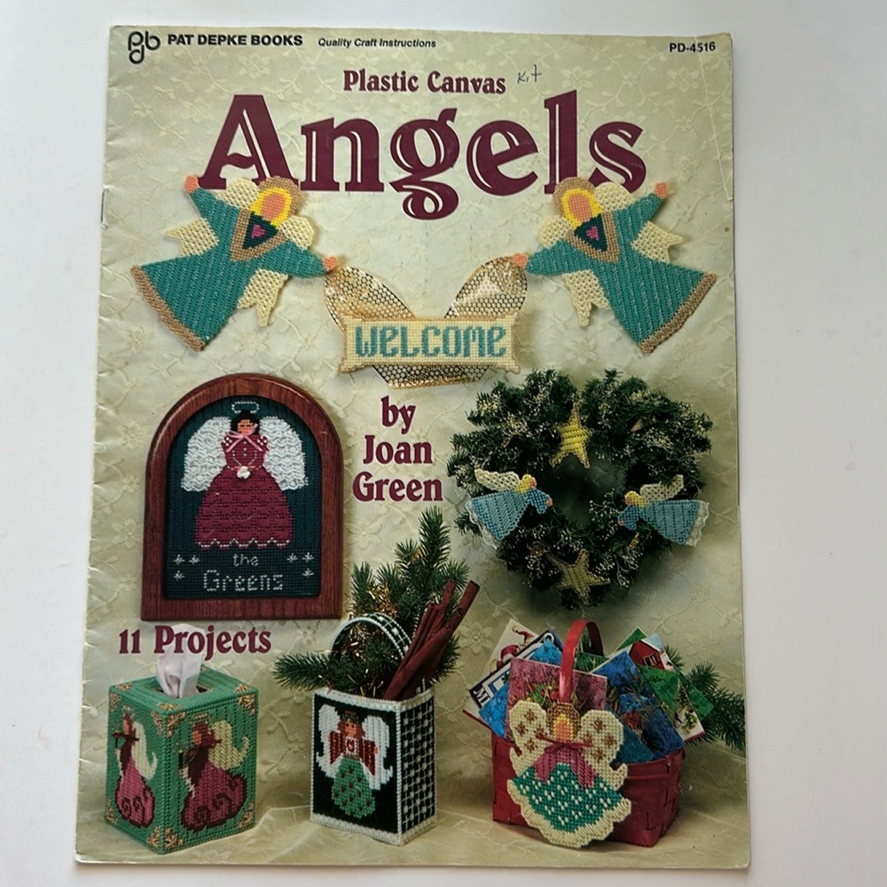🎄 1990 Vintage Angels Collection Plastic Canvas Booklet No PD-4516 - Picture 1 of 16